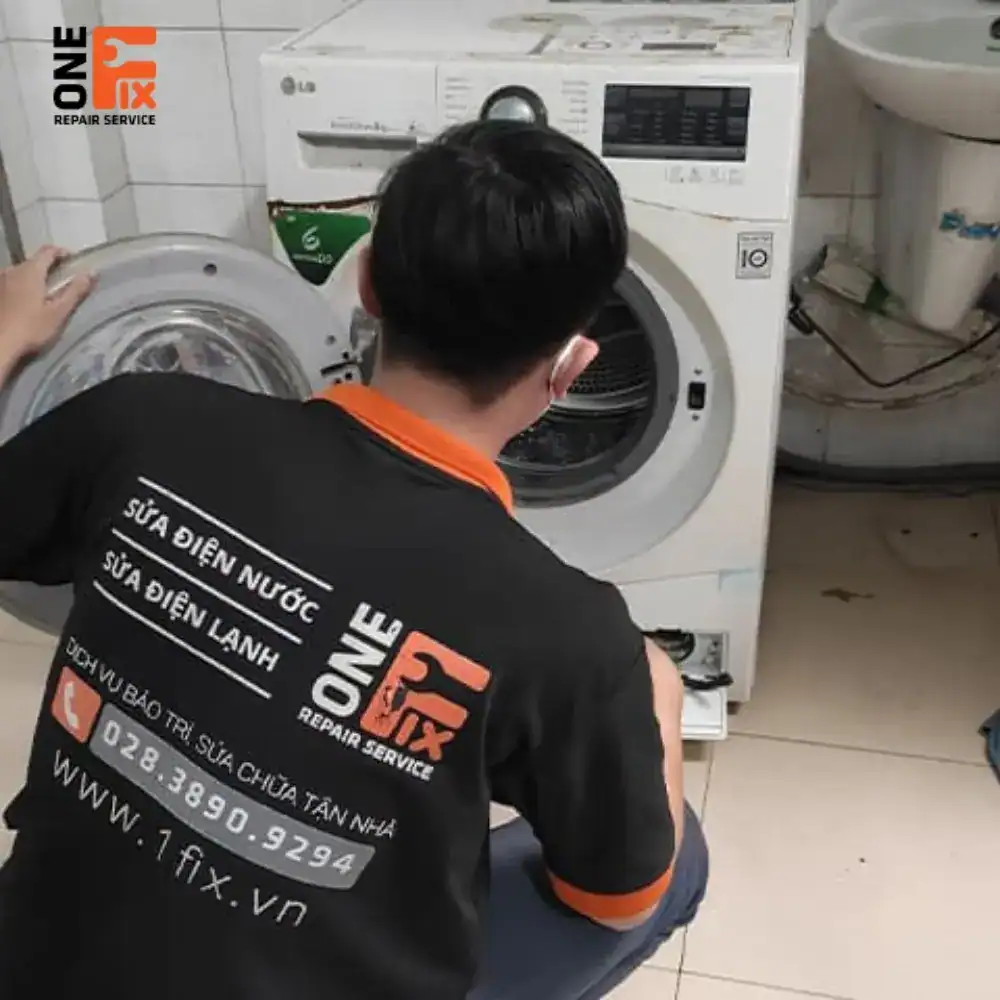 Kiểm tra v&agrave; c&acirc;n chỉnh m&aacute;y giặt