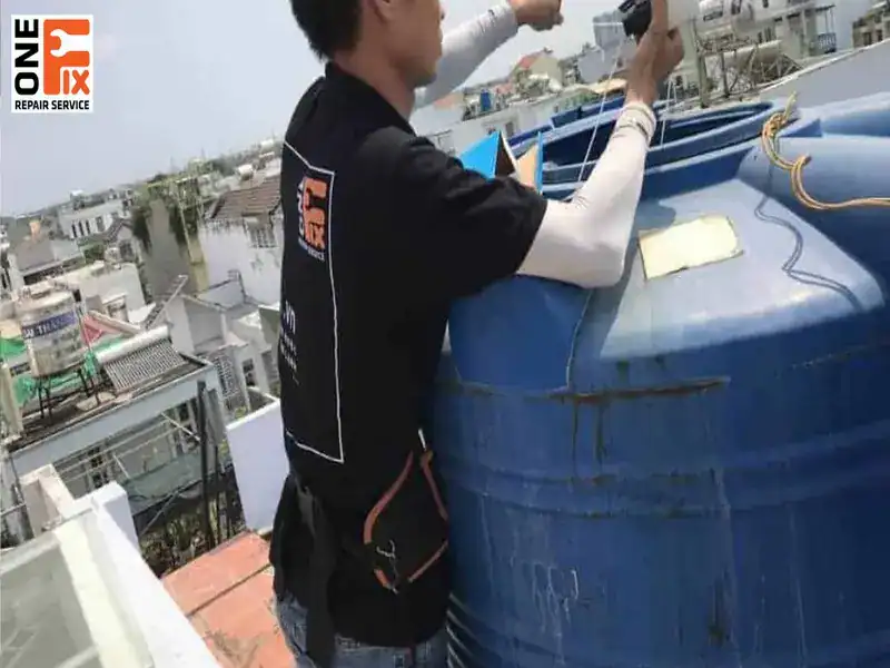 Việc vệ sinh bồn nước nhựa cũng n&ecirc;n thực hiện định kỳ sau mỗi 3-6 th&aacute;ng